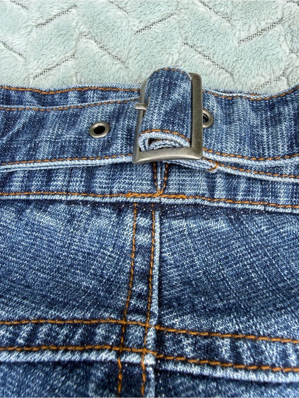 Vintage JLO Pocketless Slit Hem Flare Jeans 2000s - Picture 10 of 13